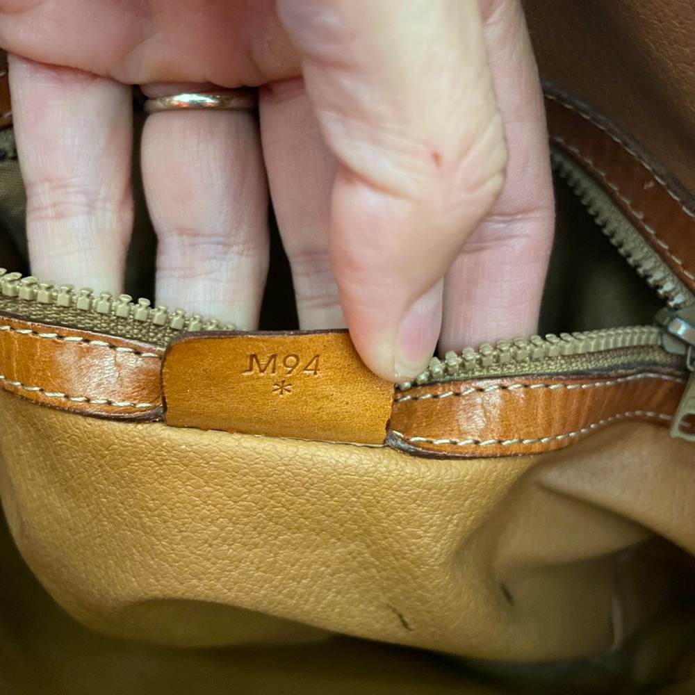 Authentic Vintage Celine Drawstring Shoulder Bag - image 5